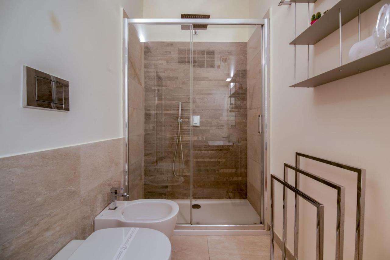 Easylife - Luminoso Bilocale In Zona Garibaldi Apartment Milan Bagian luar foto